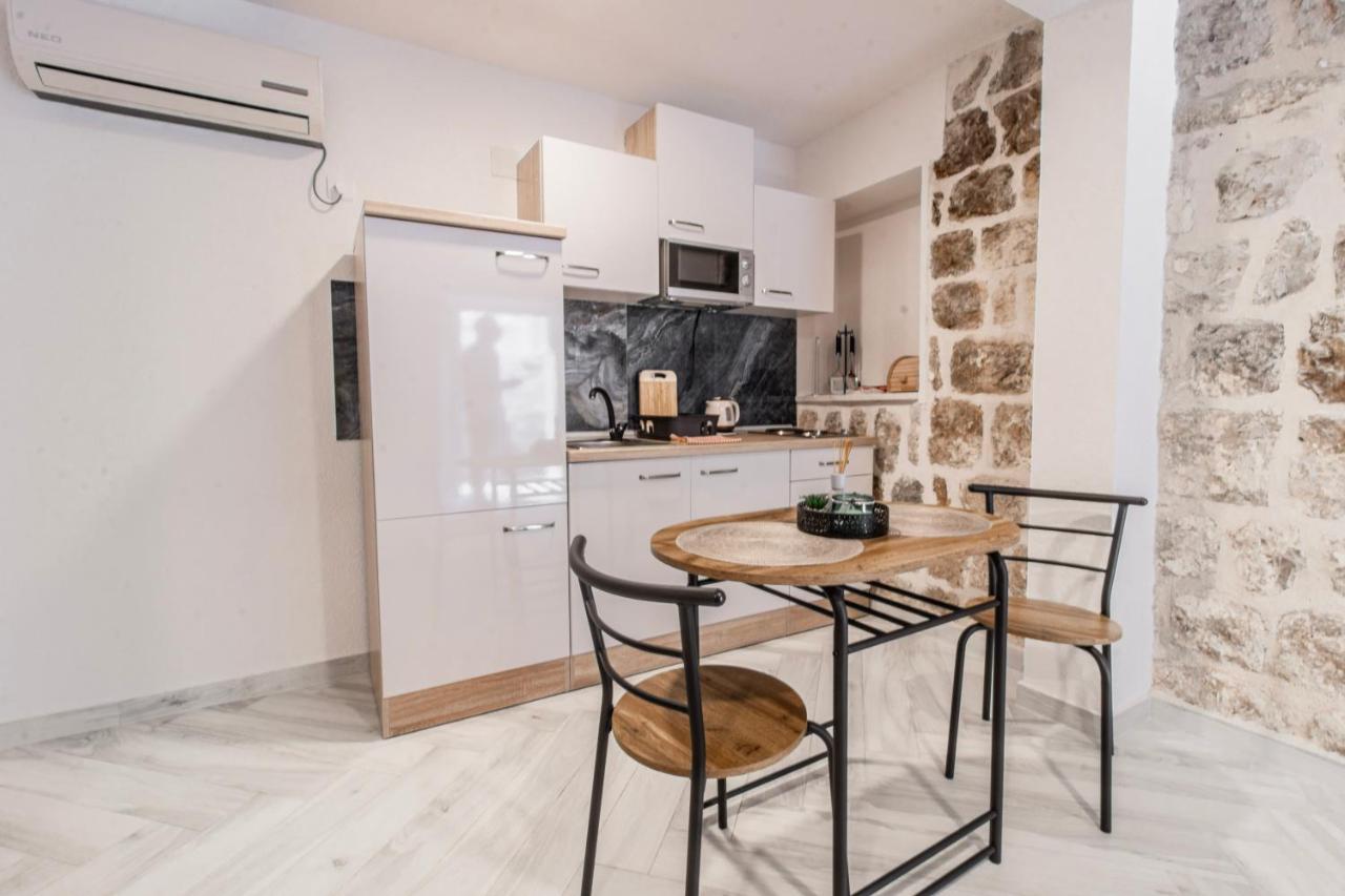 Apartments Florian Lopud Exterior photo